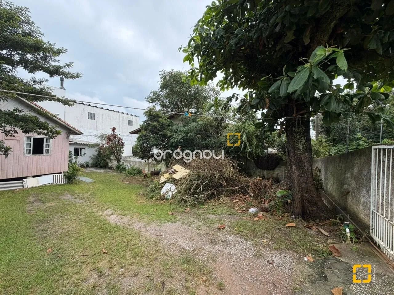 Terreno com 240m² no bairro Capoeiras em Florianópolis / SC - Foto 3