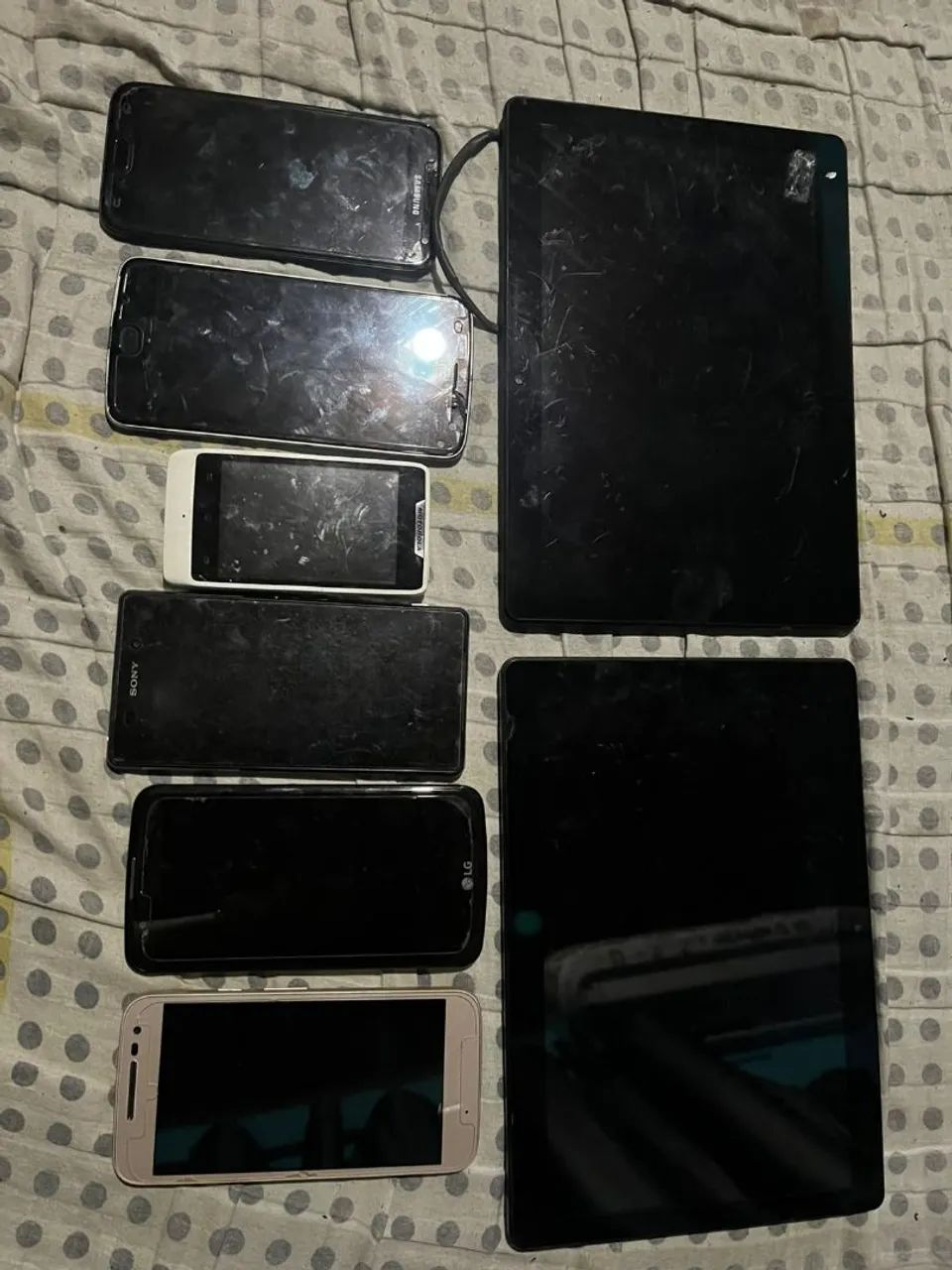 Lote 7 Aparelhos - 5 Celulares + 2 Tablets - Samsung, Sony, LG e Motorola
