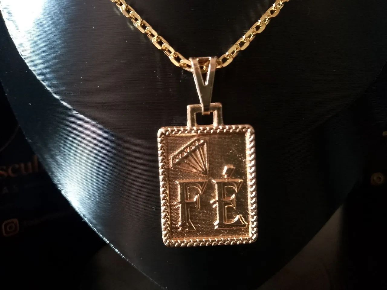 Corrente Cadeado Banhado a Ouro 18K  - Foto 3