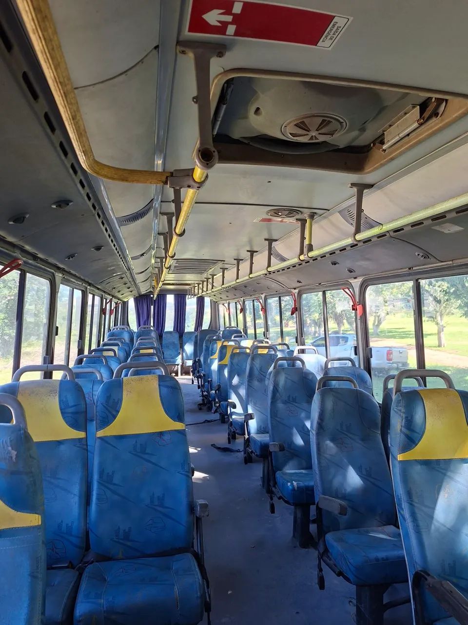 Ônibus neobus mega vw 17230 46l - Foto 4