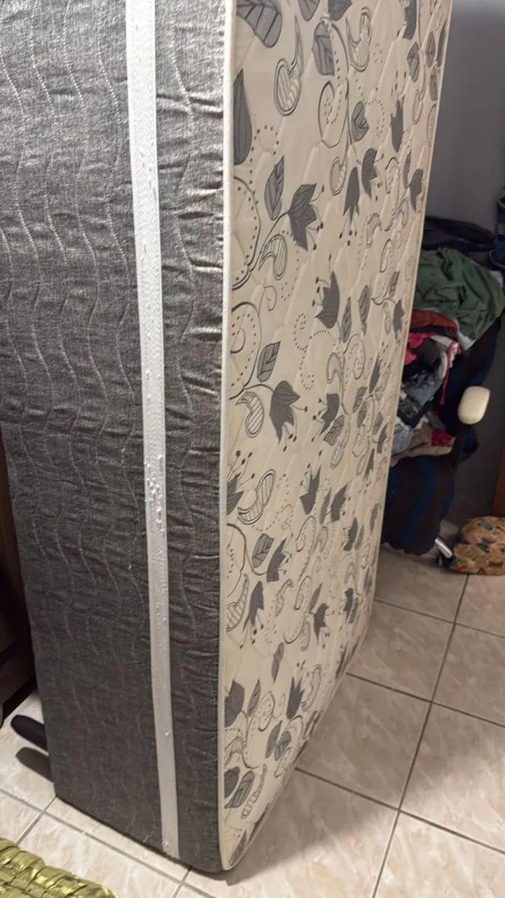 Vendo cama box solteirão  - Foto 2