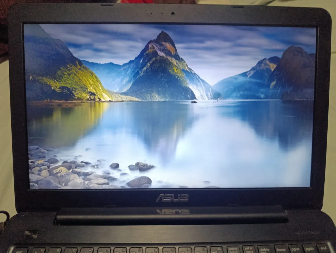 Notebook ASUS X200MA Windows 10 com Fonte Original Windows 10 com Notebook ASUS X200MA Windows 10 com Fonte Original Windows 10 com