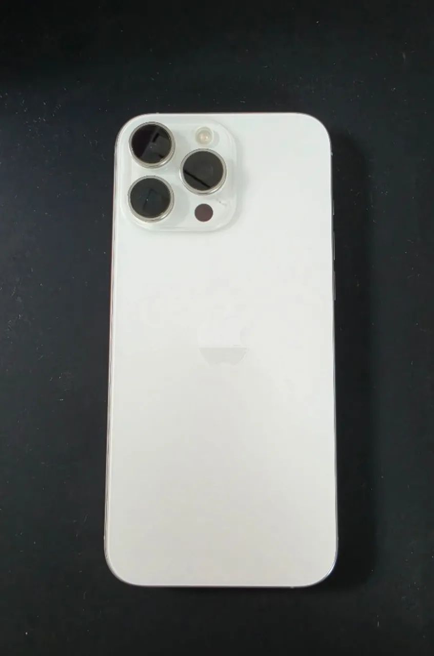 Iphone 16 pro max 256 branco - SEM DETALHE - Foto 4