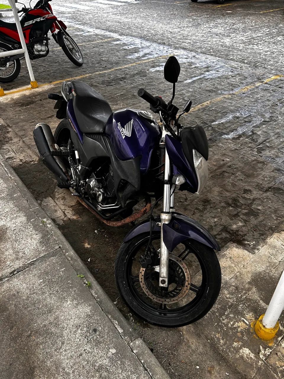 Cb 300 