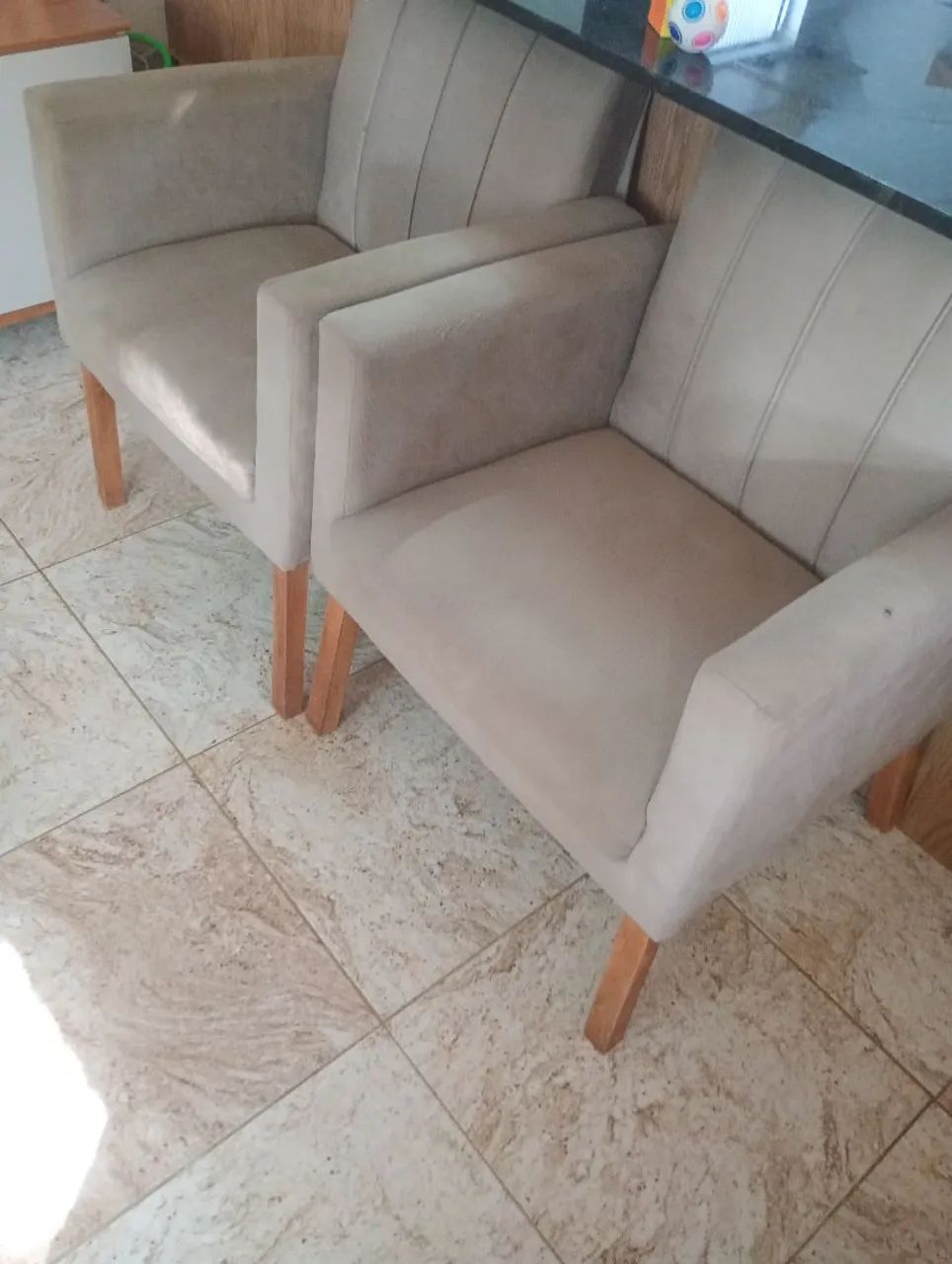 Cadeira tipo poltrona  - Foto 2