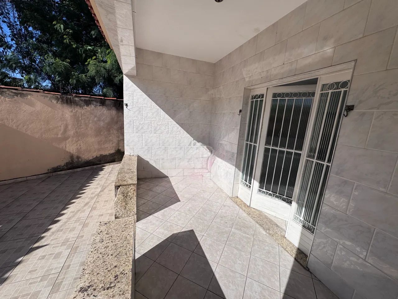 Casa com churrasqueira e garagem - Próx Estácio de Sá  - Foto 2