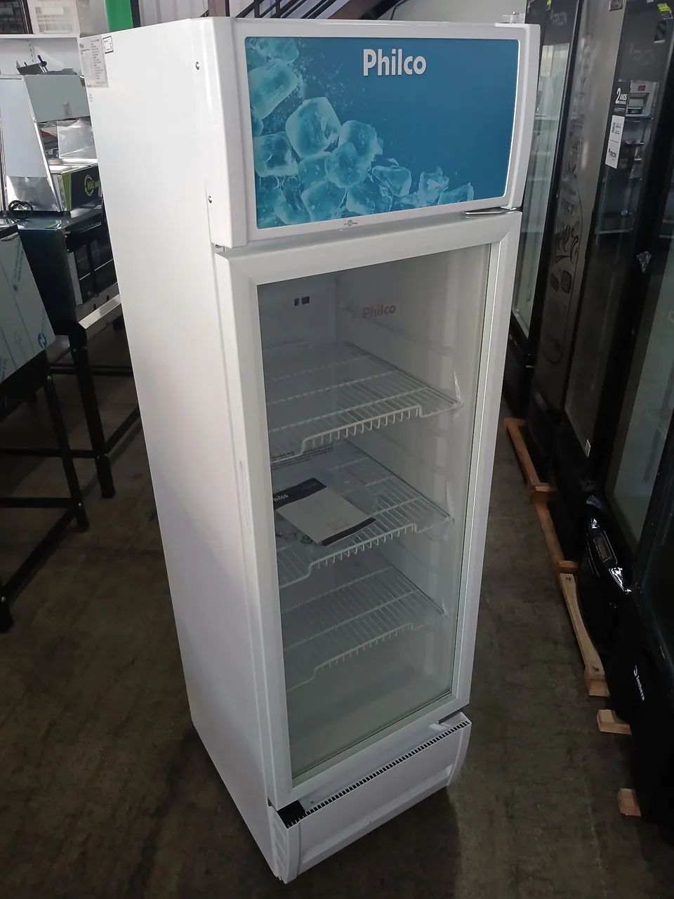 Expositor Refrigerado PRE 211 Litros 220V - Philco - Foto 2