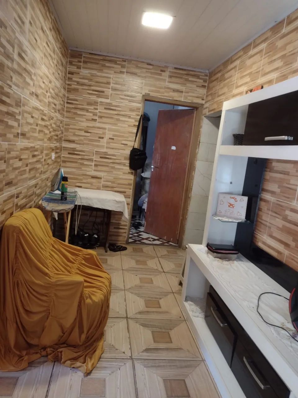 Vendo duas casas no Viegas,  de fundos. Estudo propostas - Foto 4