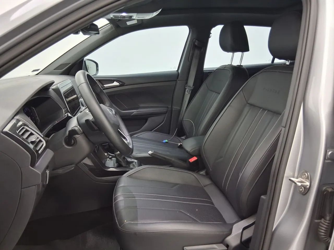 Volkswagen T-Cross Highline 1.4 TSI Flex 16V 5P AUT, foto 16 de 18