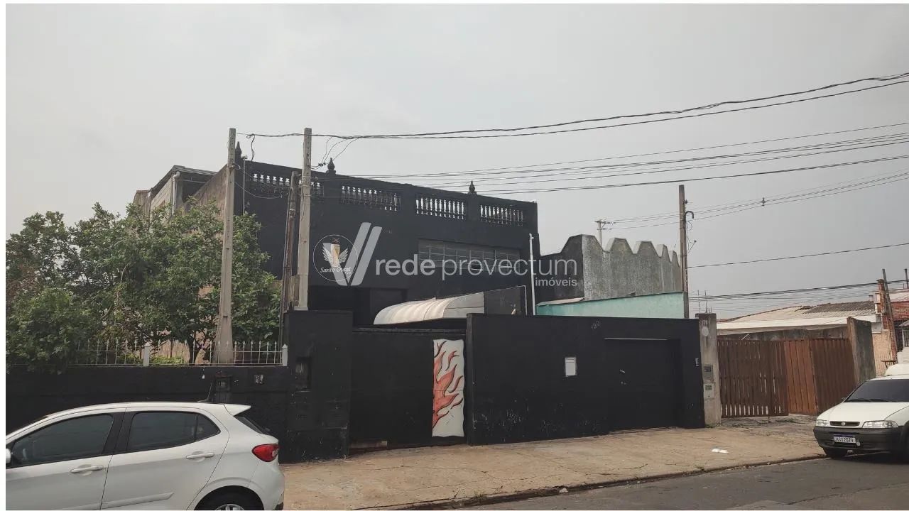 Casa Assobradada com salão comercial Jardim Londres Campinas