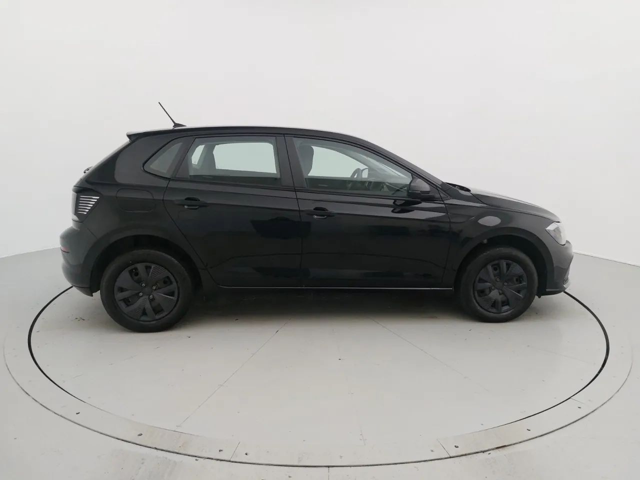 Volkswagen Polo Track 1.0 Flex 12V 5p, foto 6 de 18