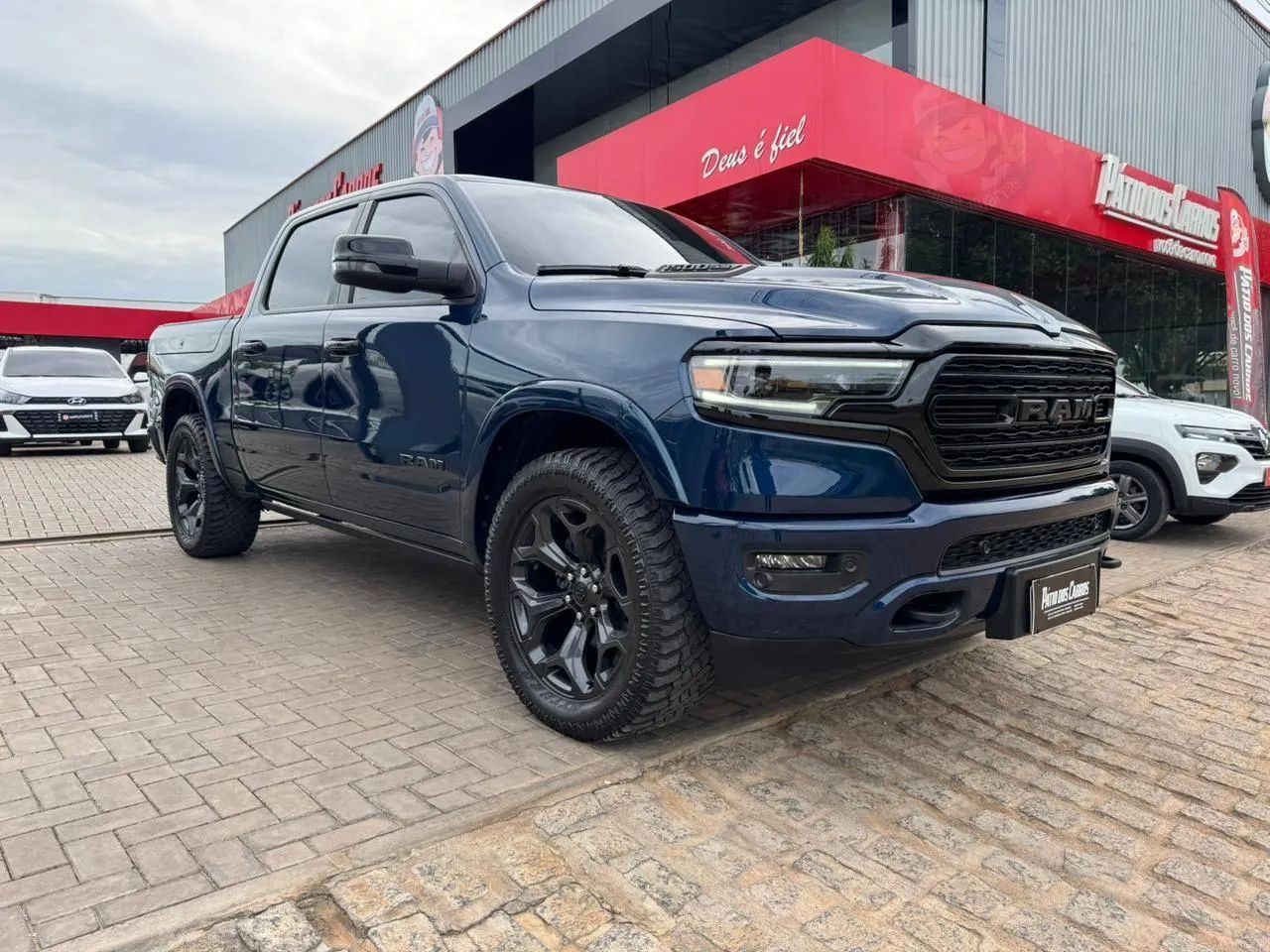 Ram 1500 Limited 5.7 CD 4X4 Aut. 2024 - Foto 4
