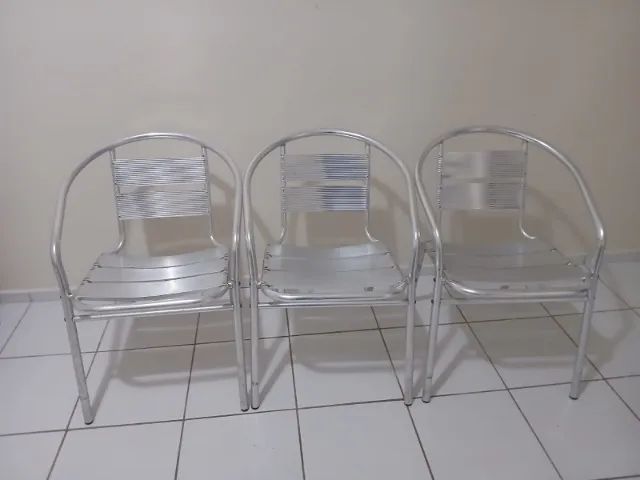 Vendo Cadeiras de alumínio 