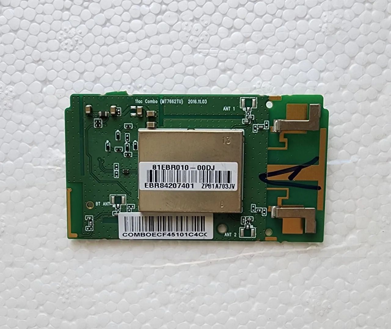 Módulo Wi-Fi / Bluetooth LG LGSBWAC72 EBR * - TV LG 49UJ6525