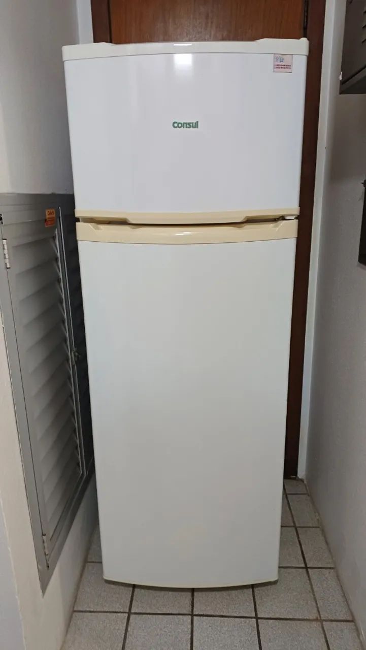 Geladeira Consul Seminova