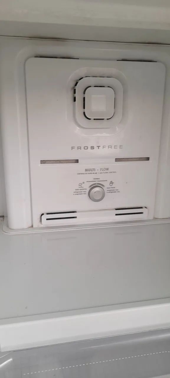 Vendo geladeira Electrolux RFE39 usada  - Foto 3