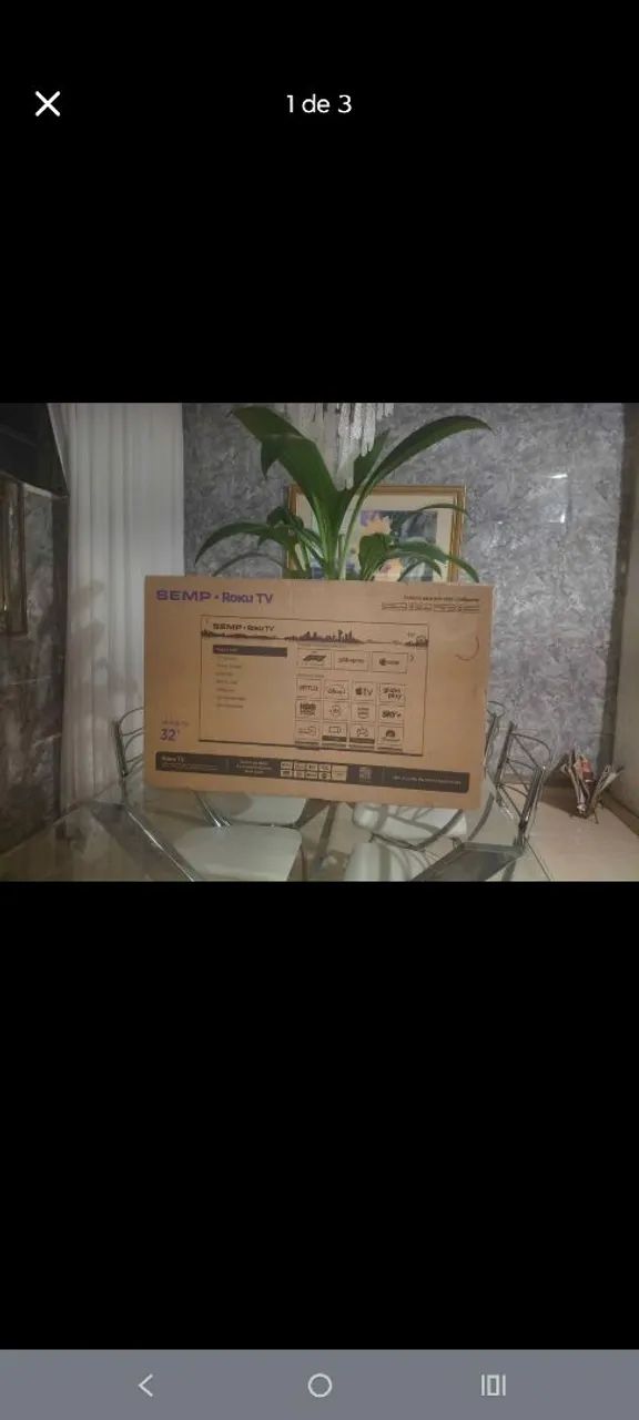 Vendo tv nova zera Roku tv 32 polegadas nova tv está lacrada