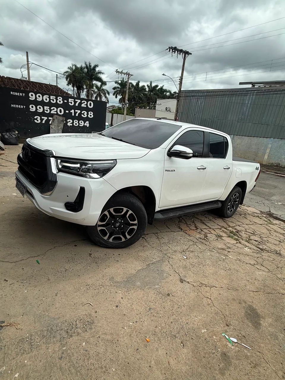 Toyota Hilux 2016