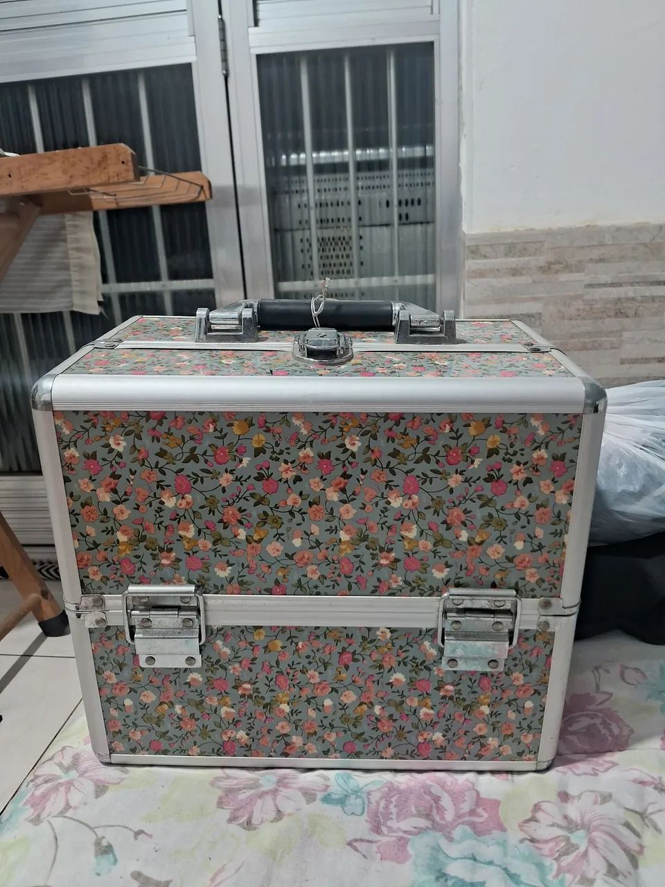 Maleta de Maquiagem Profissional  - Foto 2