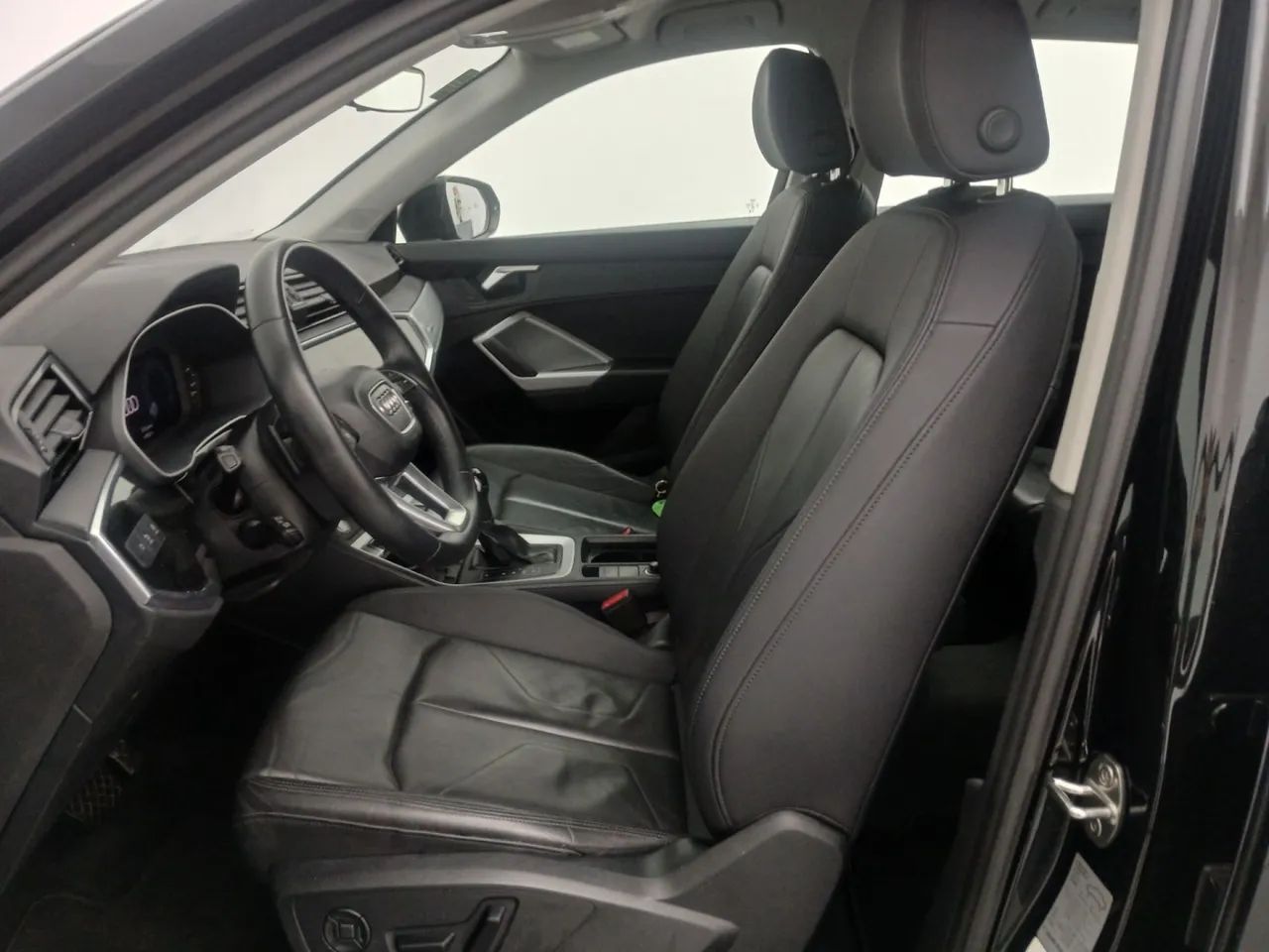 Audi Q3 Prestige 2.0 TFSI Tiptr.Quatro, foto 16 de 18