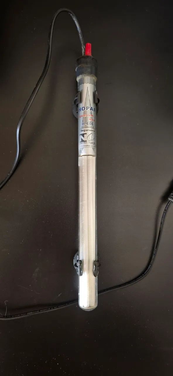 Aquário Completo 112L + Móvel em Madeira + Acessórios (Pronto para Uso) - Foto 4