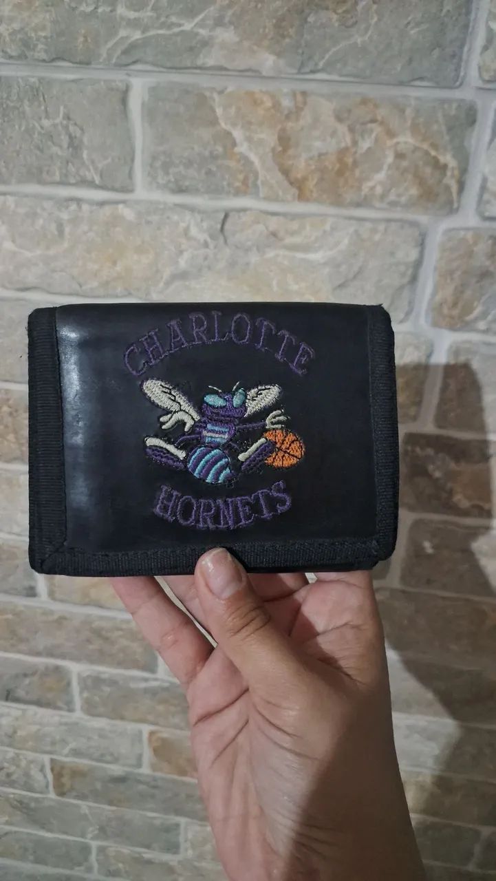 Boné e carteira hornet  - Foto 2
