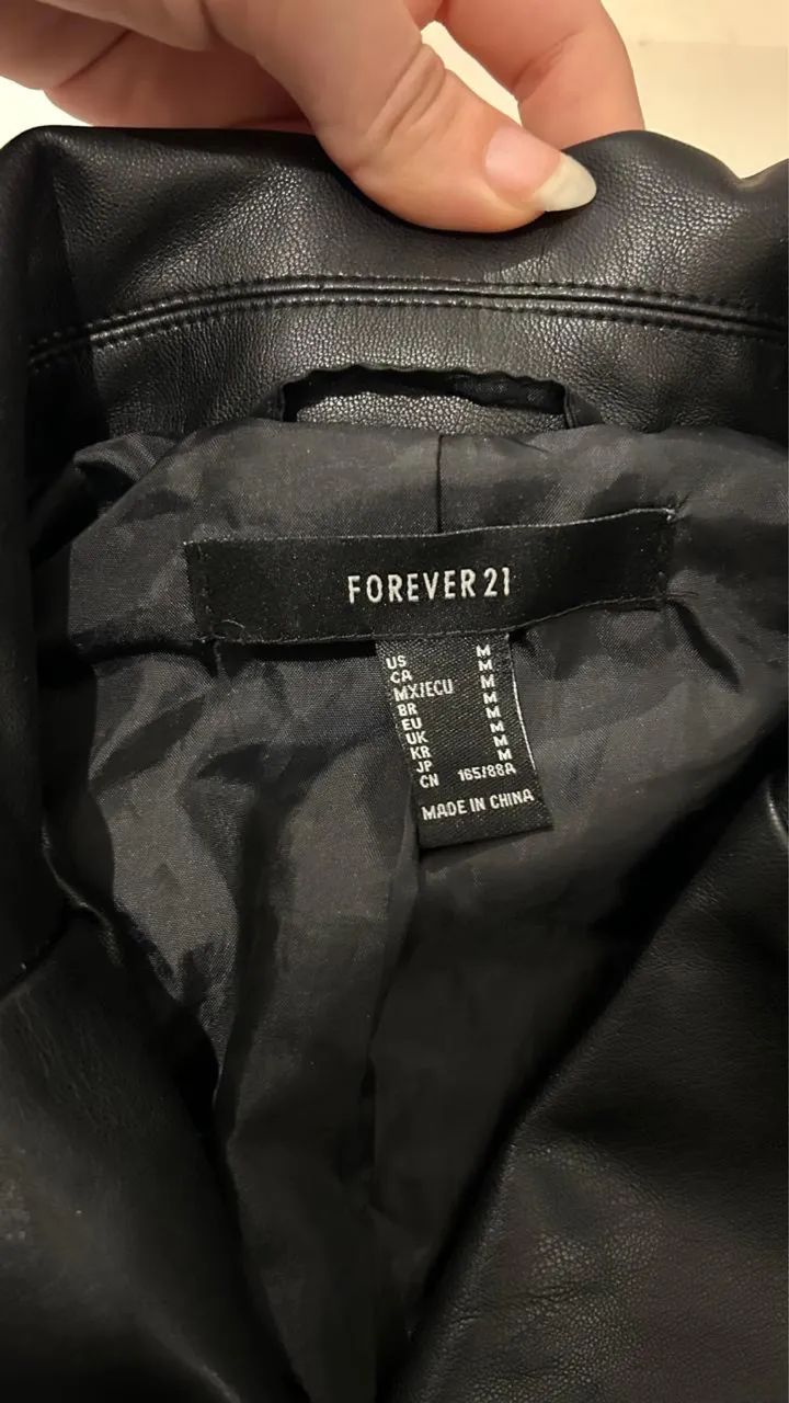 Jaqueta cropped Forever 21 - Foto 3