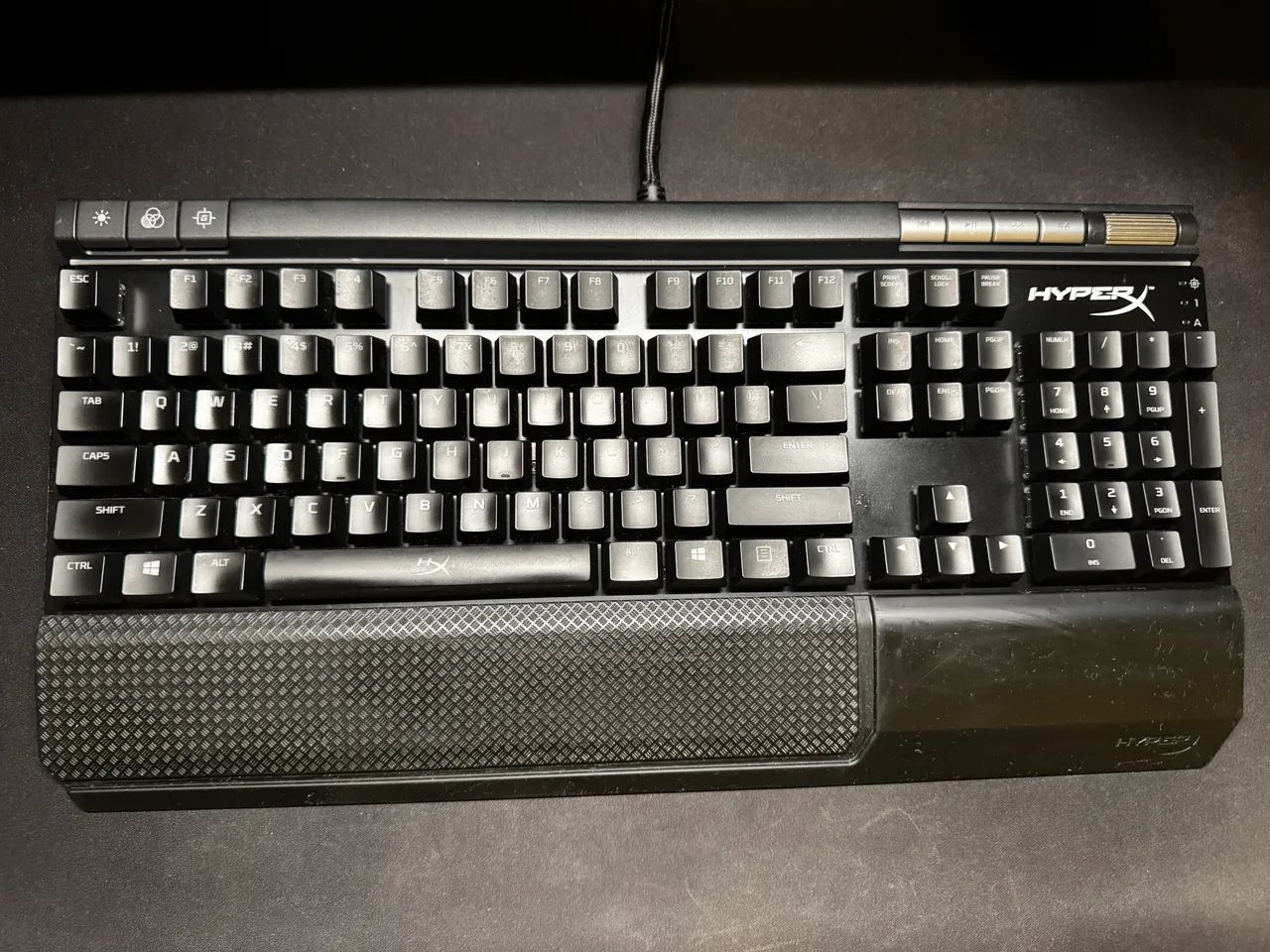 Teclado Mecânico HyperX Alloy Elite RGB