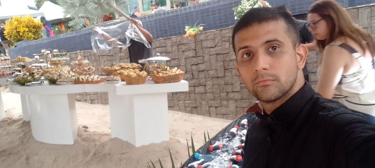 Garçom Profissional para sua festa  - Foto 2