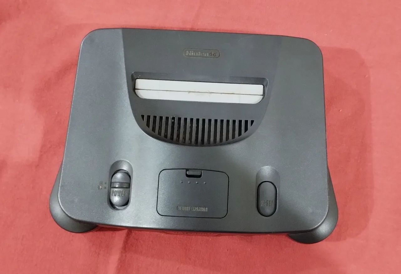 Carcaça de Nintendo 64 