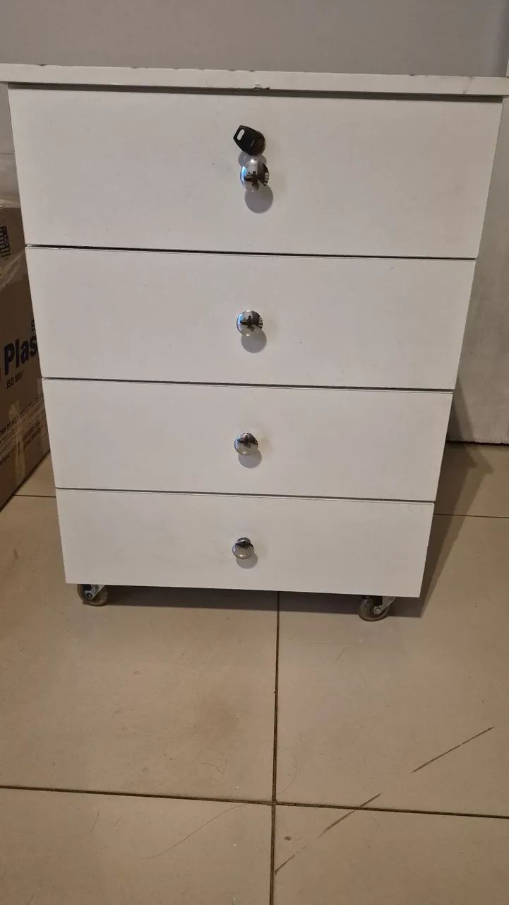 Gaveteiro para escritório 