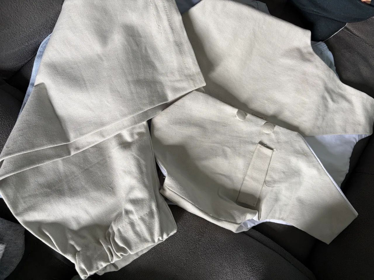 Lote - roupas de cama infantil e algumas peças de roupa  - Foto 3