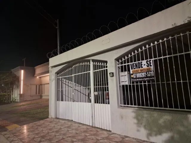 Casa Ótima Localização para comércio ou residência - Foto 2