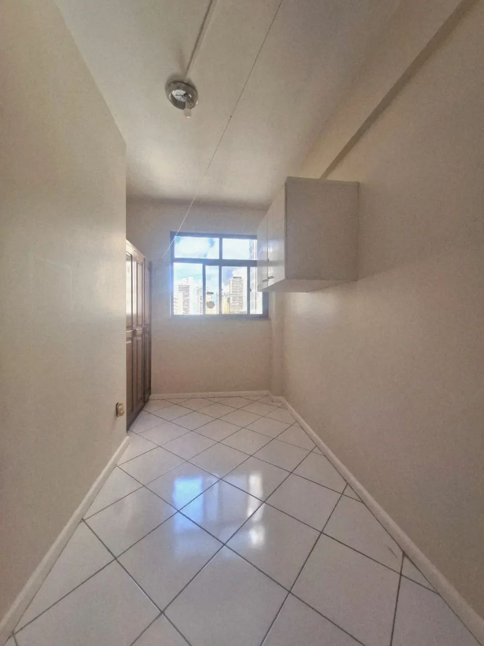 LUMIAR ALUGA | EDIFÍCIO ROMA | 03 SUITES | BATISTA CAMPOS | 190M² | - Foto 4