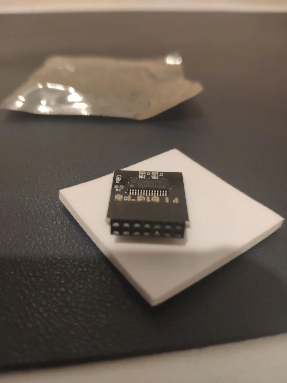 TPM 2.0 ASUS 14 pinos. Novo! - Foto 3