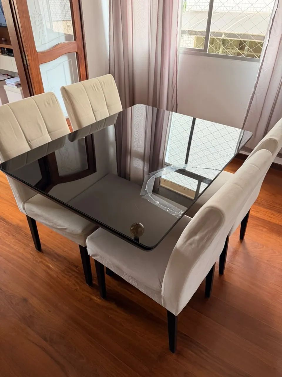Mesa com 4 cadeiras - Foto 4
