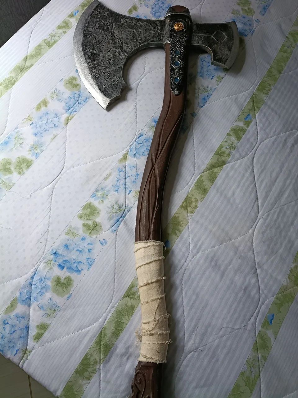Machado Leviatan Kratos