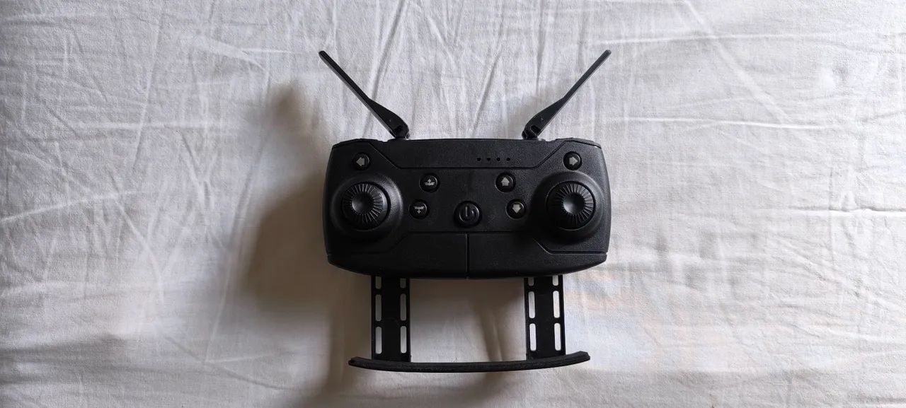 Drone E88 Wi-Fi Dual Camera HD - Foto 2