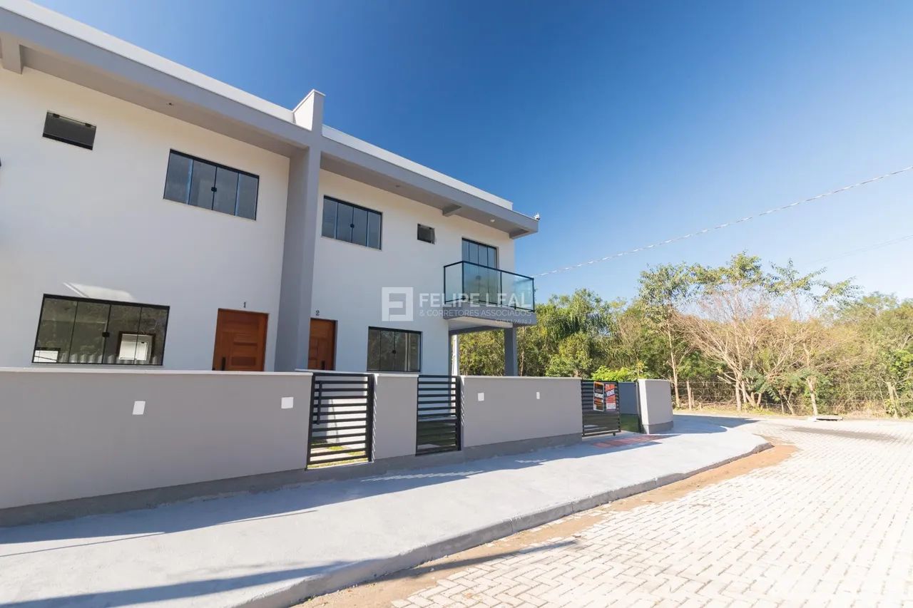 Sobrado em Forquilhas - São José