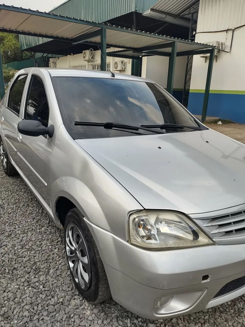 Renault Logan Expression Hi-flex 1.6 8V 4P 2008 - Foto 2