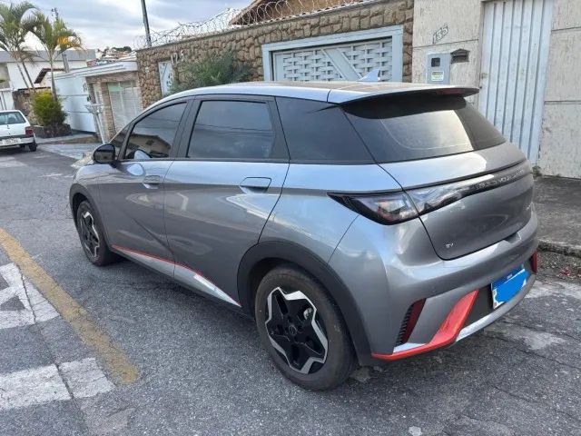 BYD Dolphin 
