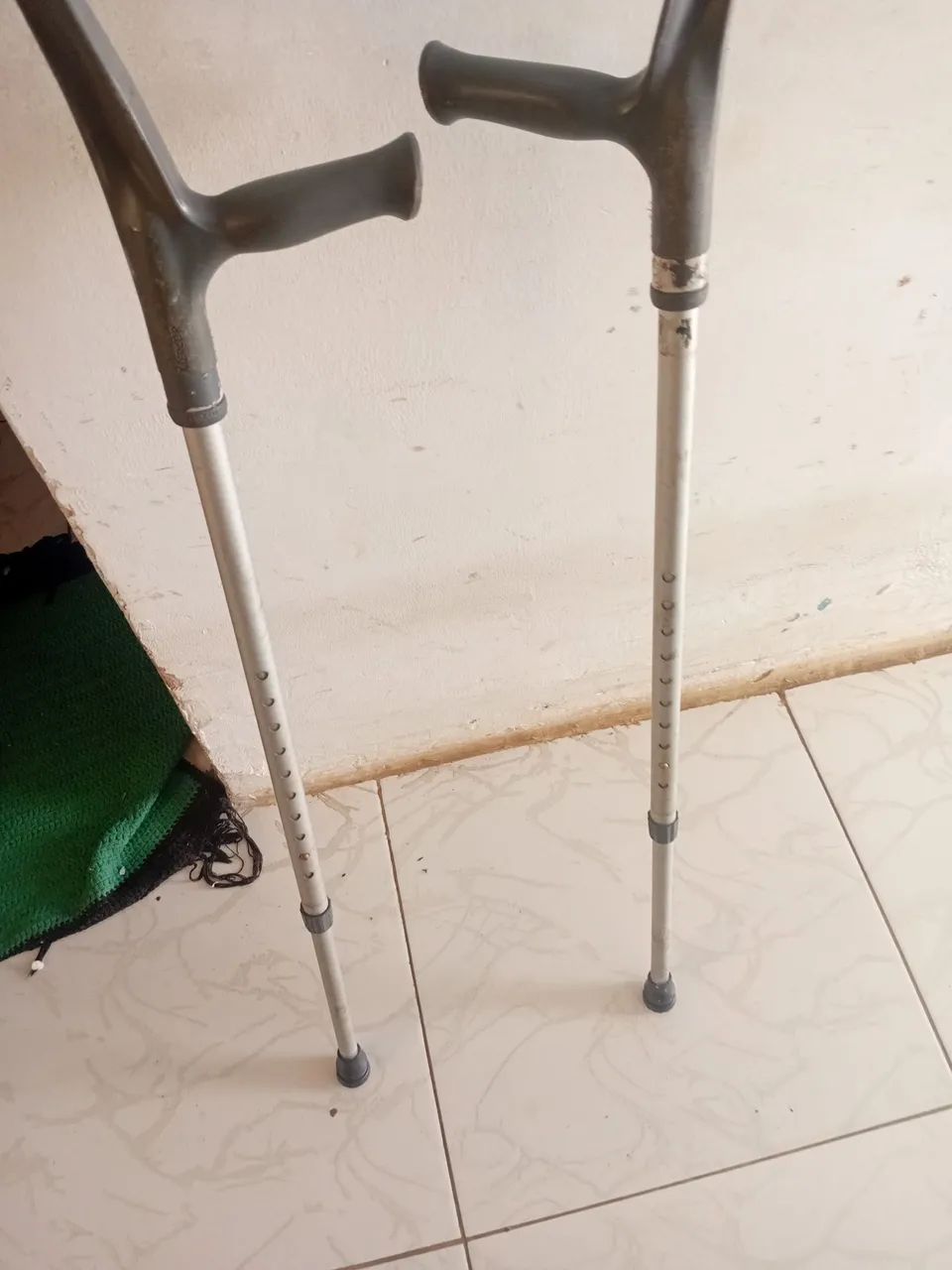 Muletas (PAR) - Foto 4