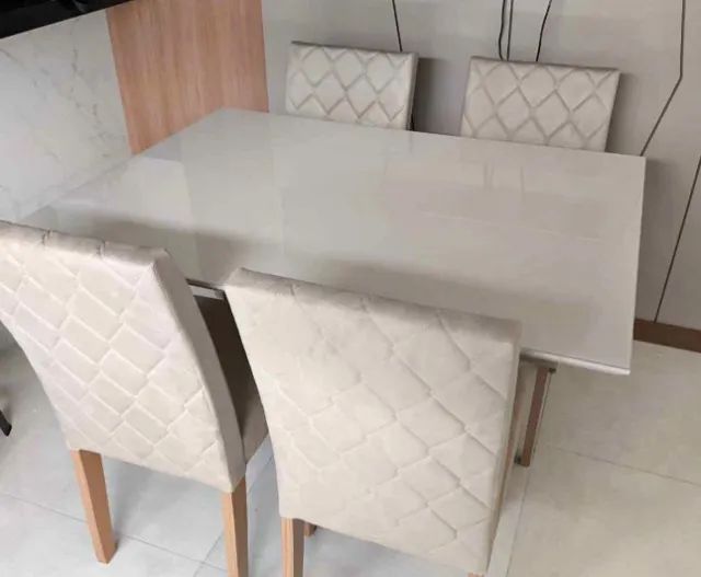 Mesa Nova 4 Cadeiras Tampo MDF Com Vidro Lacado  - Foto 2