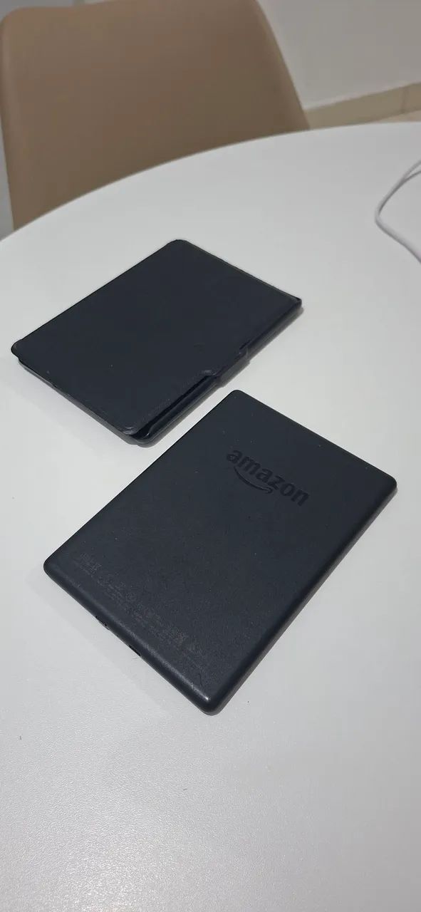 Kindle Amazon 6"  + Capa Original - Foto 2