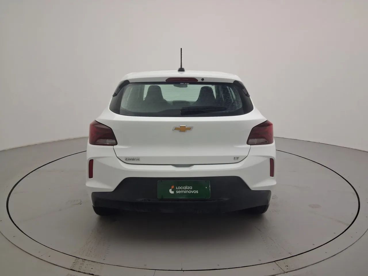 Chevrolet Onix Hatch LT 1.0 12V Flex Mec. 4P, foto 4 de 18