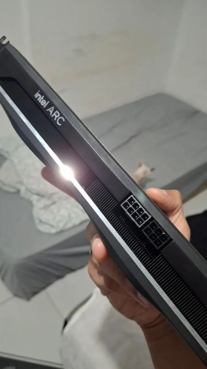 Intel Arc A750 - Edição Limitada