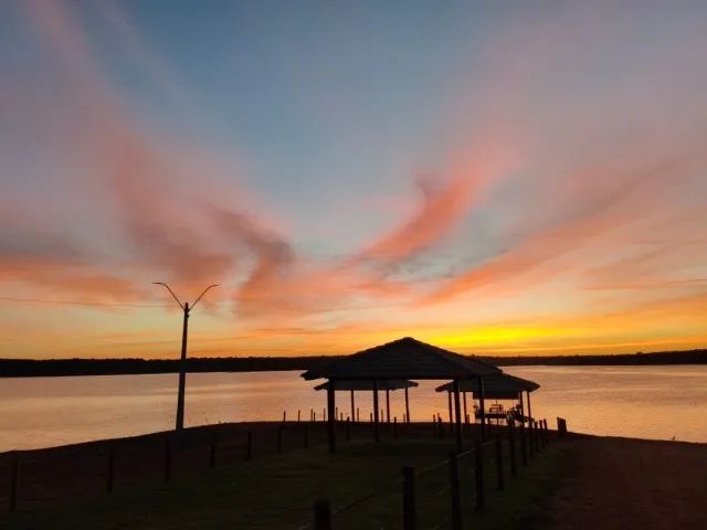 Lotes e Chácaras no Lago Serra da Mesa em Uruaçu