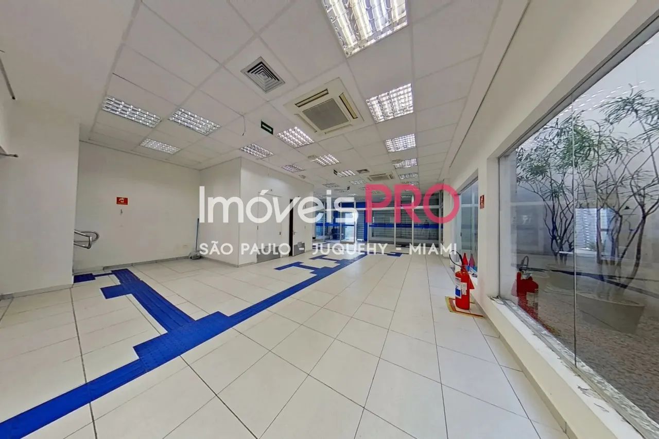 Oportunidade Única: Prédio Comercial em Moema com Zoneamento ZEU - Foto 4