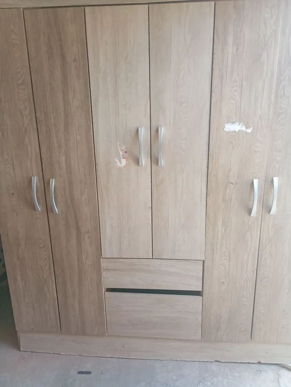 Guarda roupa 250