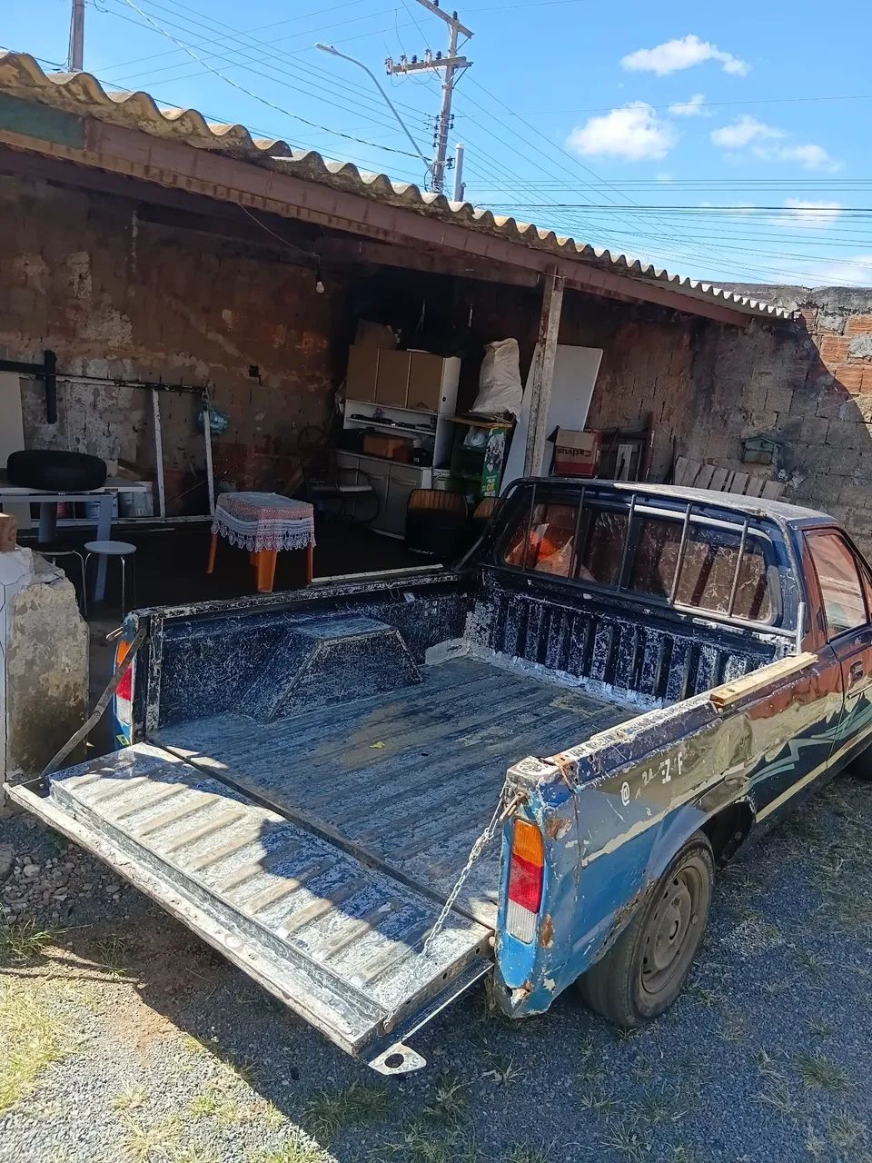 FAÇO FRETE E TIRO ENTULHOS  - Foto 4